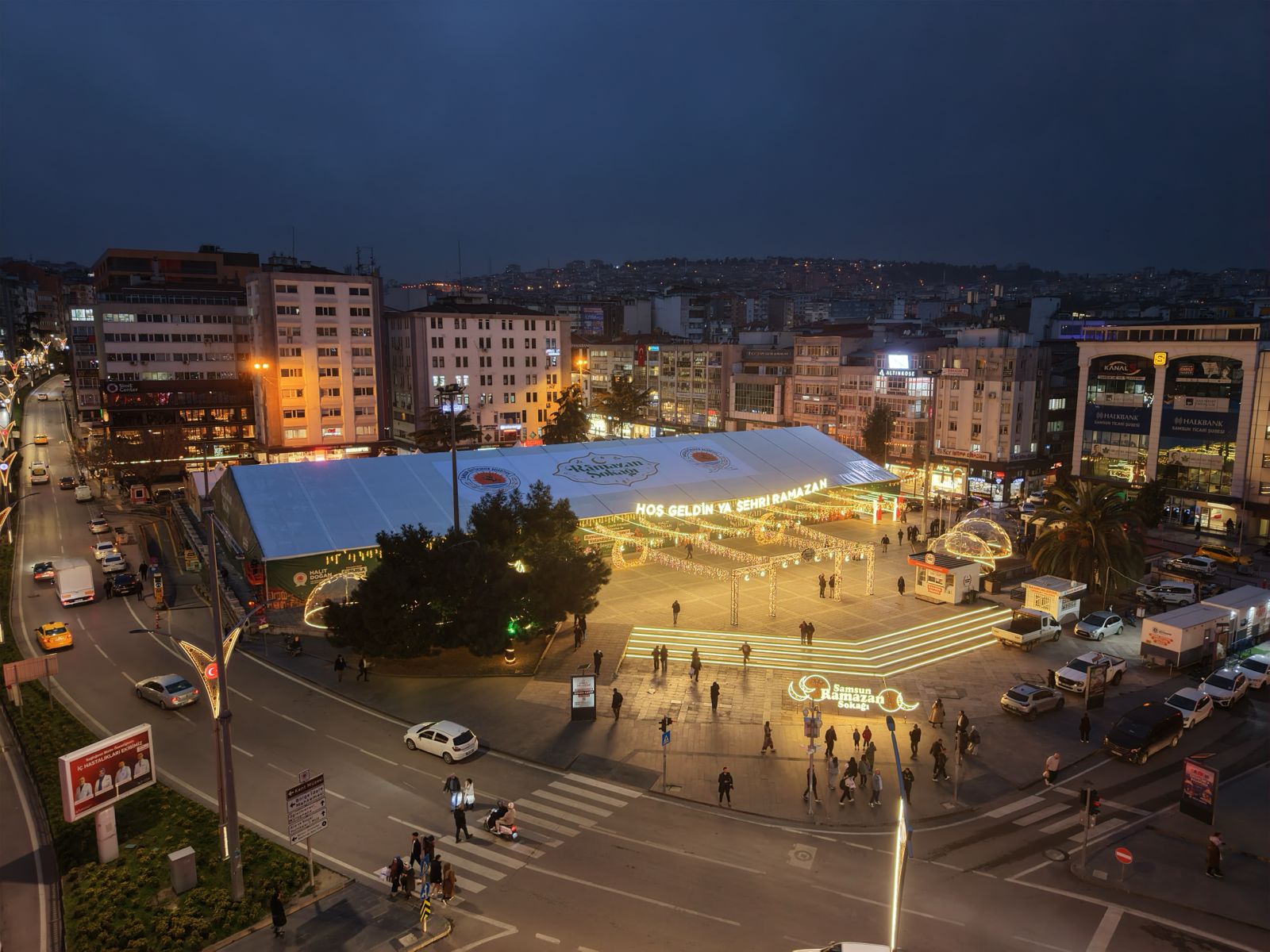 BÜYÜKŞEHİR’İN “RAMAZAN SOKAĞI” YOĞUN İLGİ GÖRÜYOR